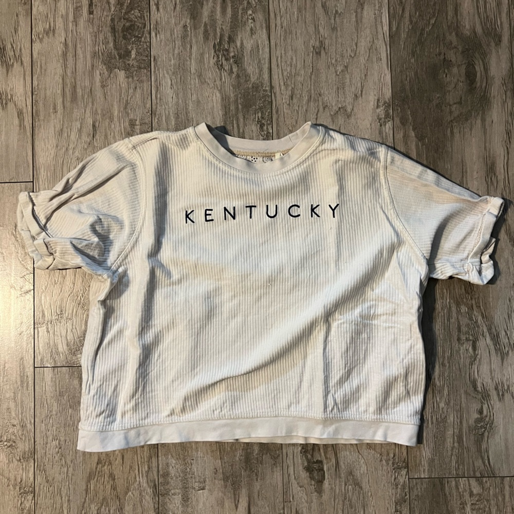 Women’s Kentucky shirt